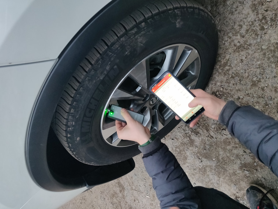 Прив'язав датчик TPMS 3