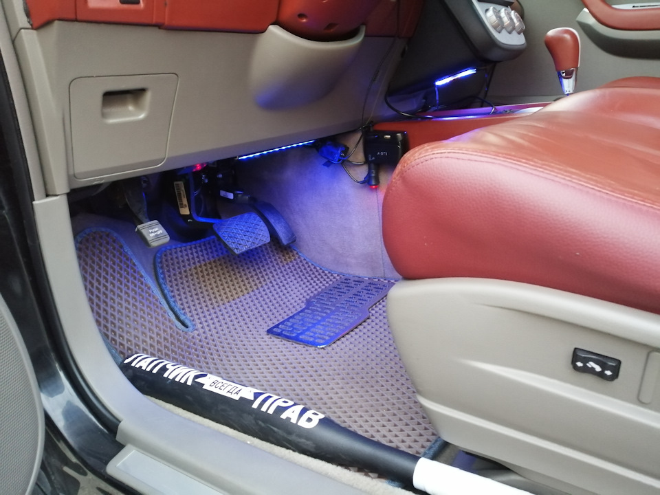 Тюнінг салону Nissan Murano 2