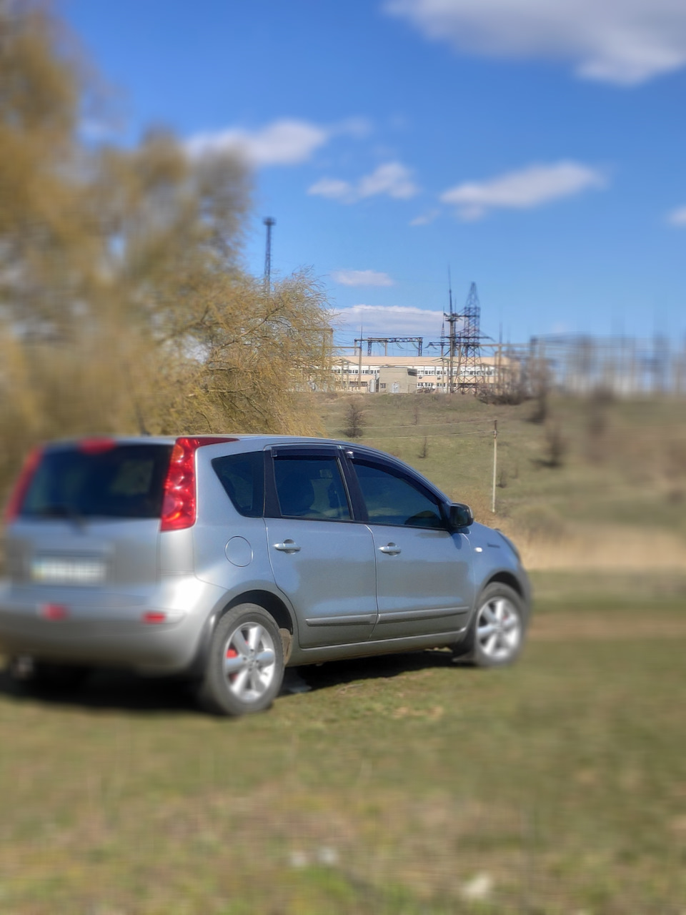 Куплю вії для Nissan Note. 1