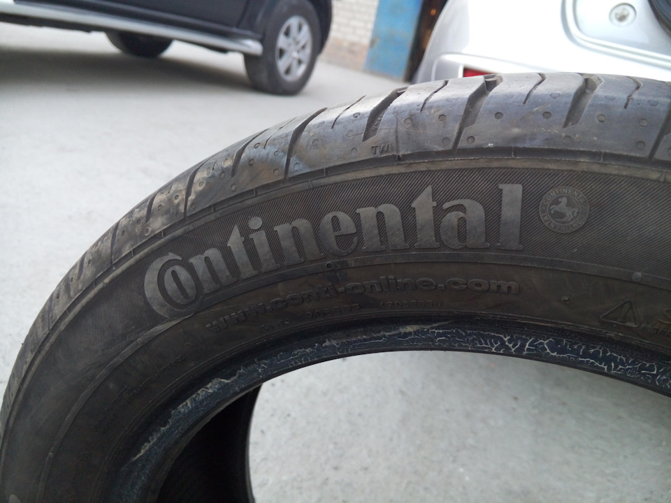 Continental Premium Contact2 3