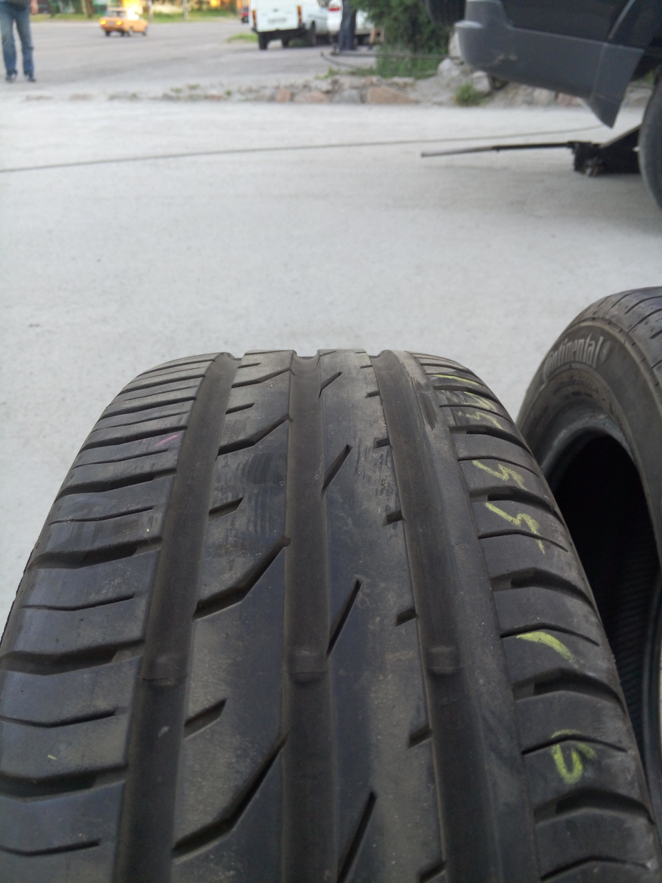 Continental Premium Contact2 2