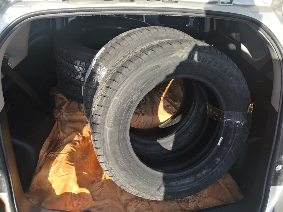 Перевзуття на зиму Michelin X-Ice Snow 95T XL 195/65/R15 1
