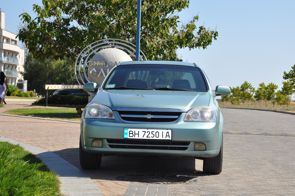 Нові колеса: Chevrolet Lacetti Sedan 1
