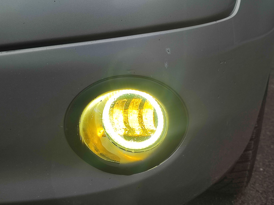 Заміна ПТФ на Led, заміна амортизаторів задніх дверей 1