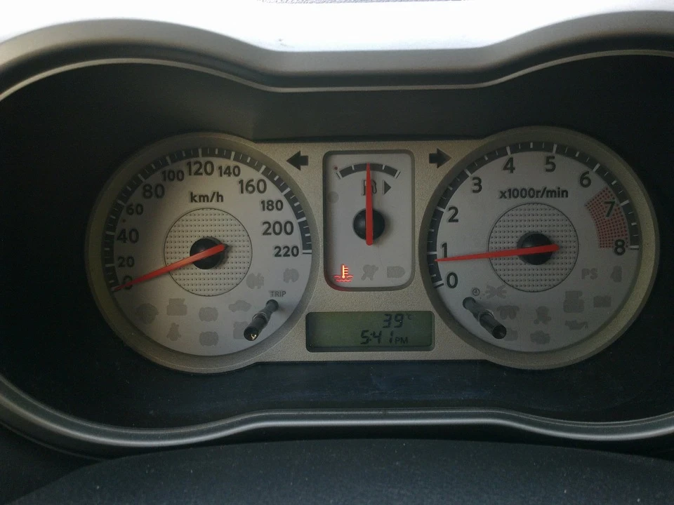 Very hot hatchback!