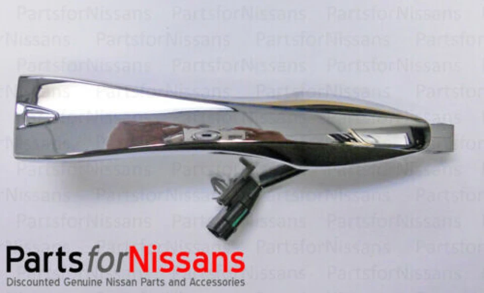 Ремонт заміни кнопки безключового доступу Nissan Pathfinder R52, Altima L33