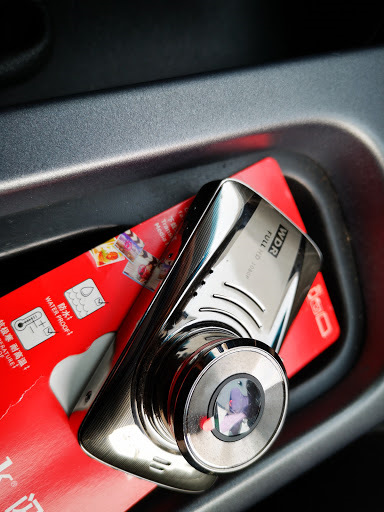 Подарунок Пафіку - новий CarDVR 2