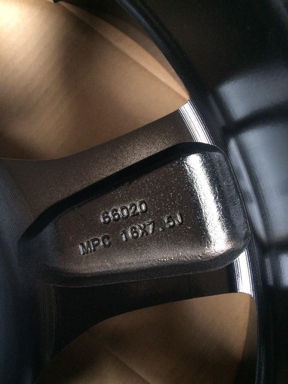 Диски HRTC Trojan R16 139.7x6 ET-10 7.5J DIA110.5 1