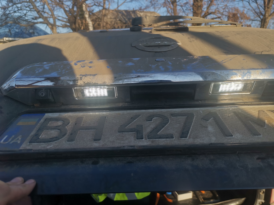 Заміна підсвічування номера 5