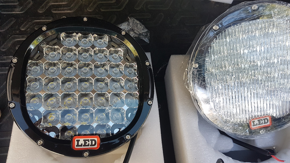 LED Фари робочого світла на силовик 5
