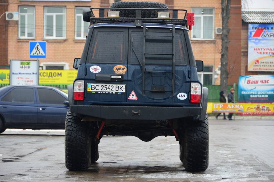 таким він був на 37 туфлях 4