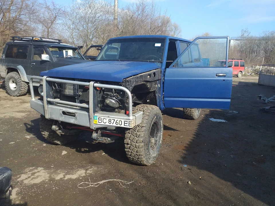 Силовий бампер на Nissan Patrol K260
