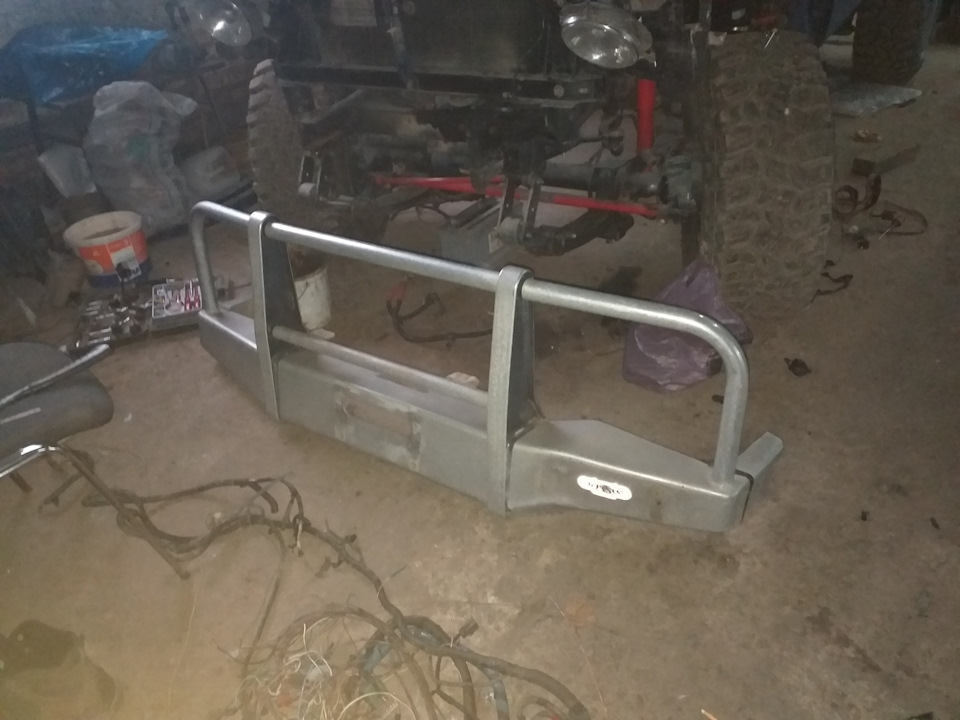 Силовий бампер на Nissan Patrol K260 2