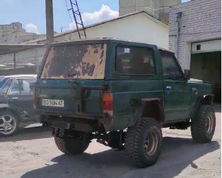 Чарлик поїхав 4