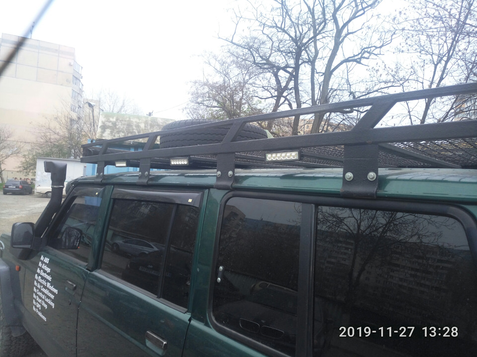 Світло на багажнику та кенгурятнику. 3