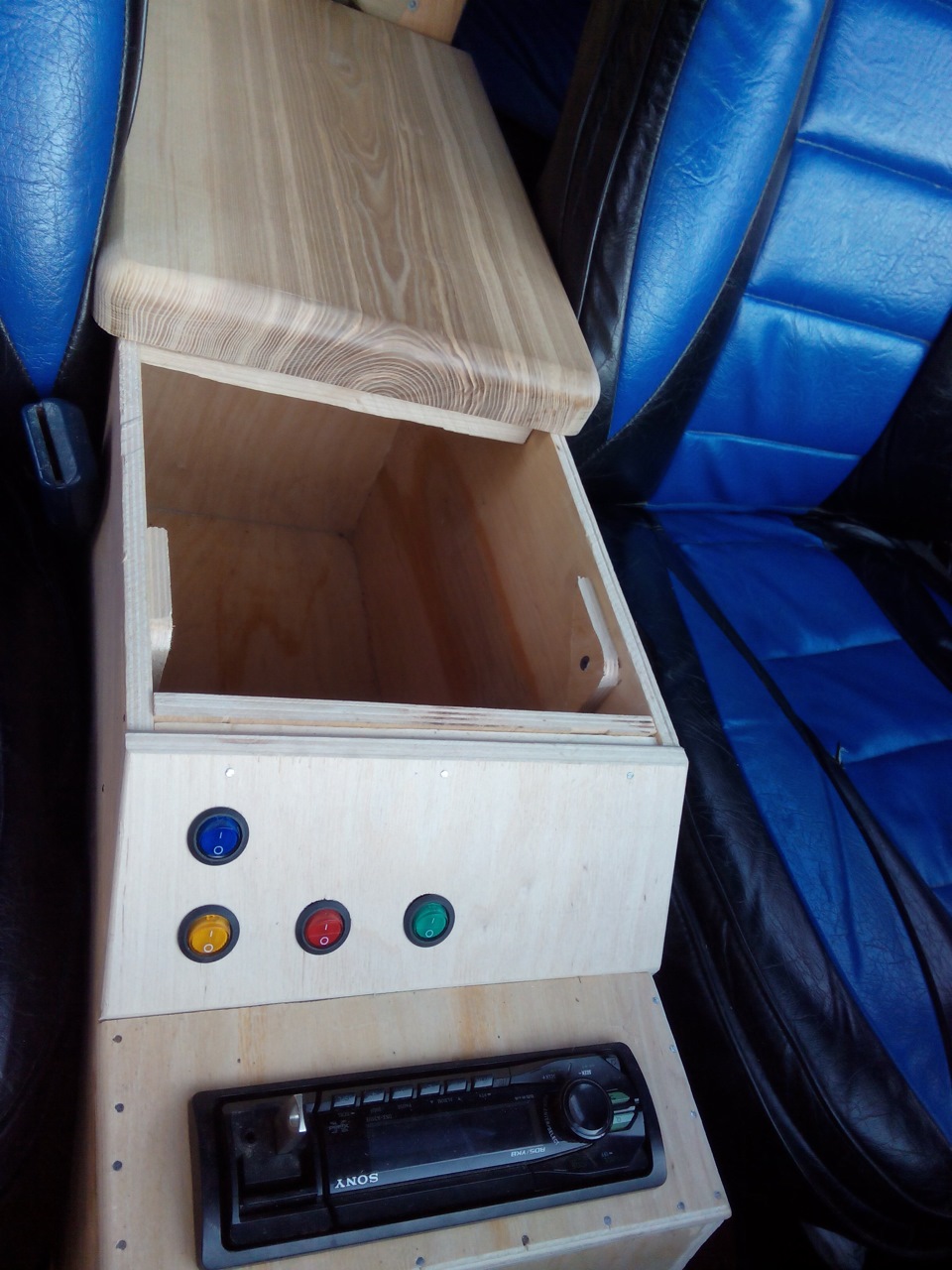 Підлоковідник у Nissan Patrol 160, 260, 60 3
