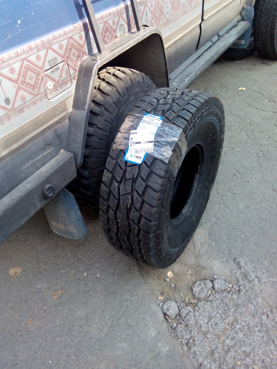 Придбав по акції коліщатка 35\12.5 R 15 Toyo Open Country 1