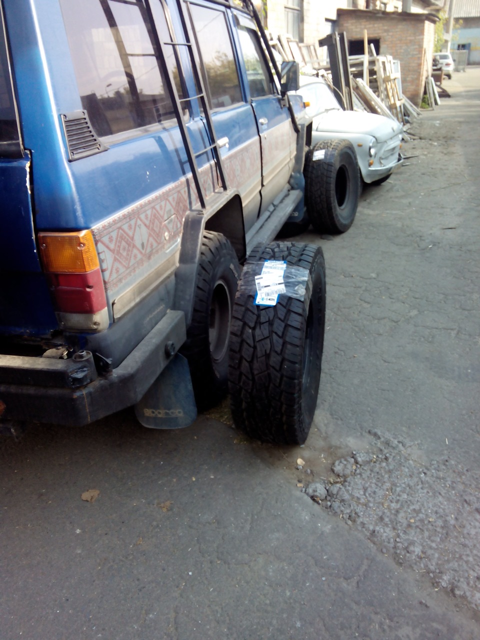 Придбав по акції коліщатка 35\12.5 R 15 Toyo Open Country 3