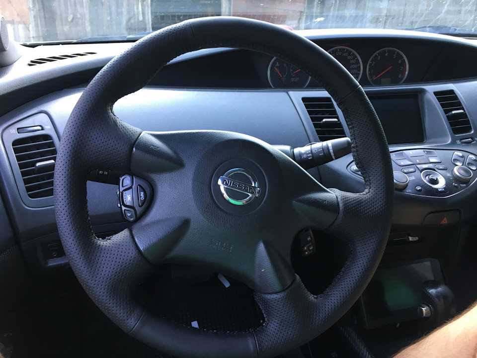 Перешив кермо на Nissan Primera 1