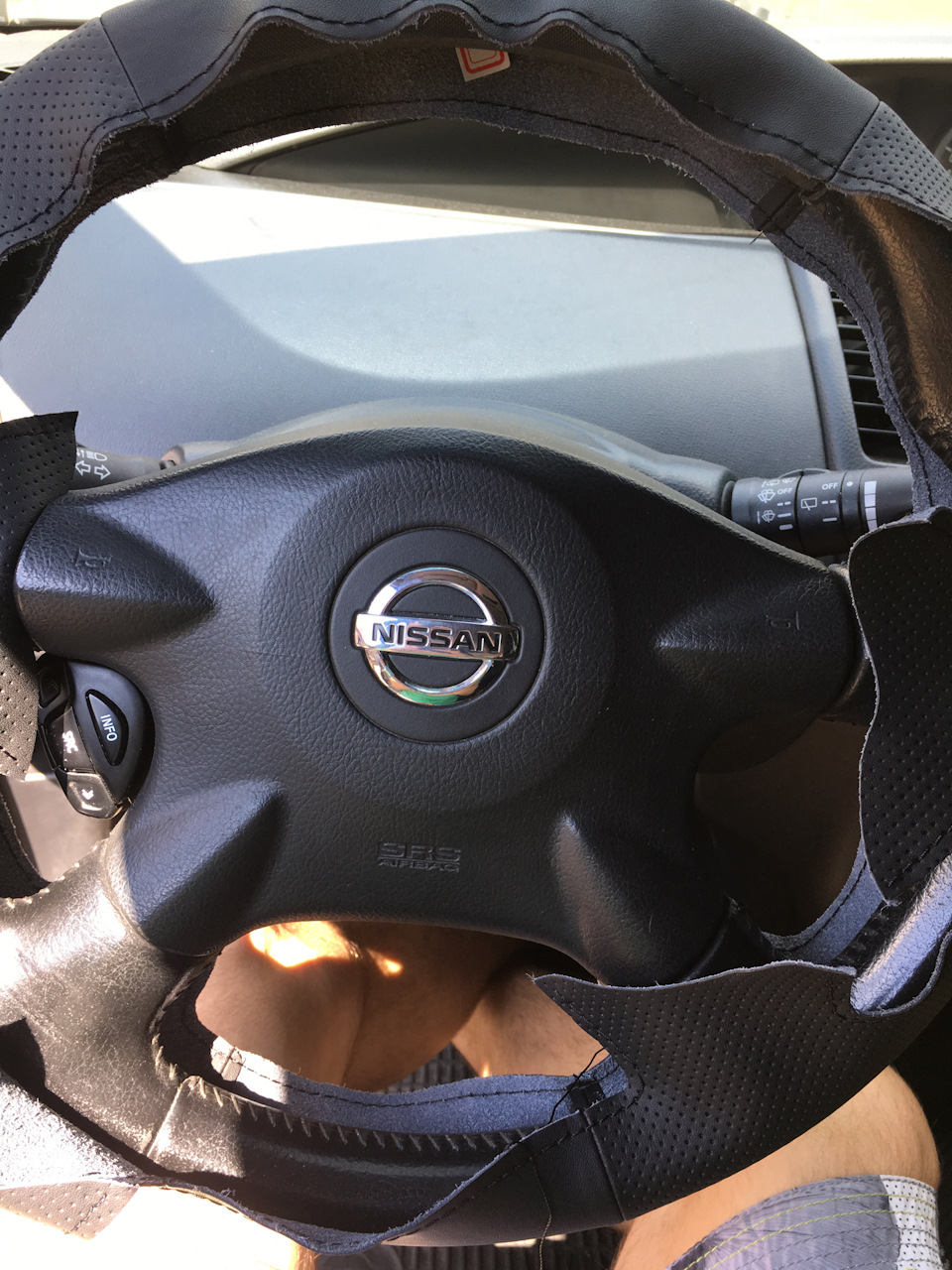 Перешив кермо на Nissan Primera 3