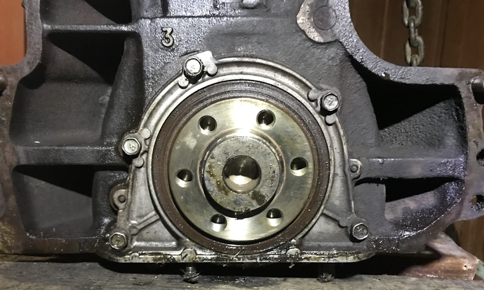 Заміна заднього сальника колінвала 1