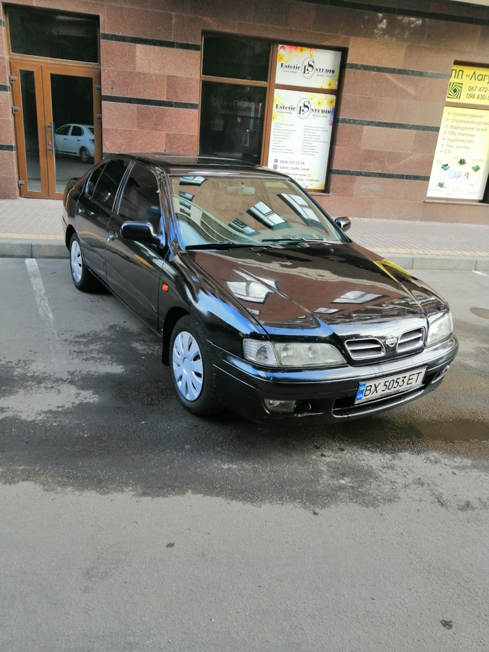 Монтаж від рестайлу молдингу дверей 1