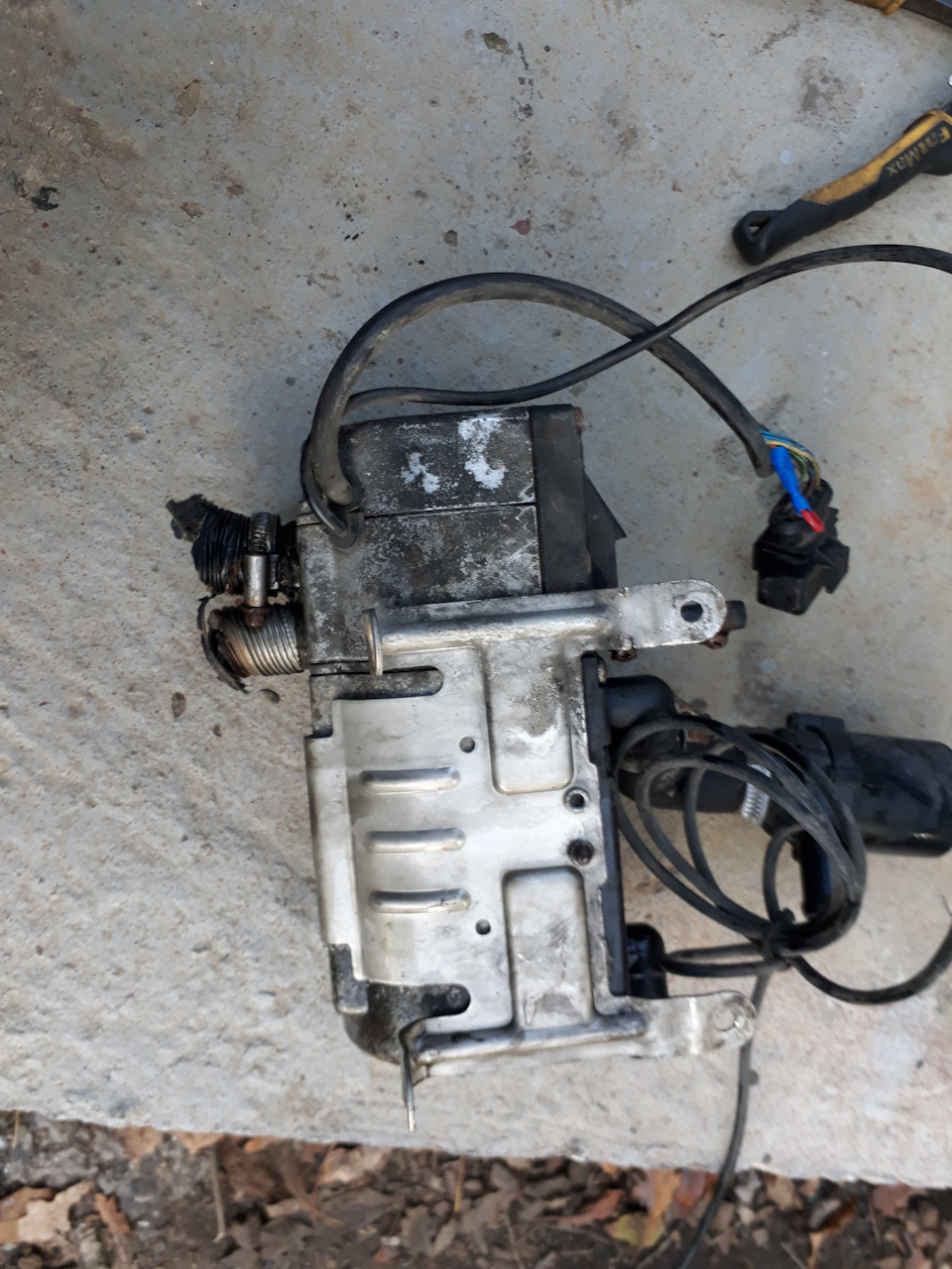 Потрібна допомога, не запускається Hydronic D5WS 1