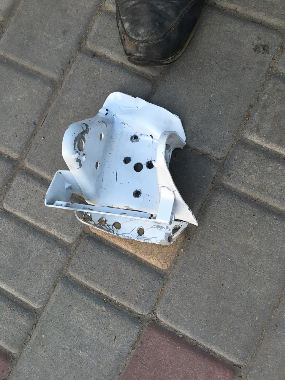 Кронштейн акпп 4