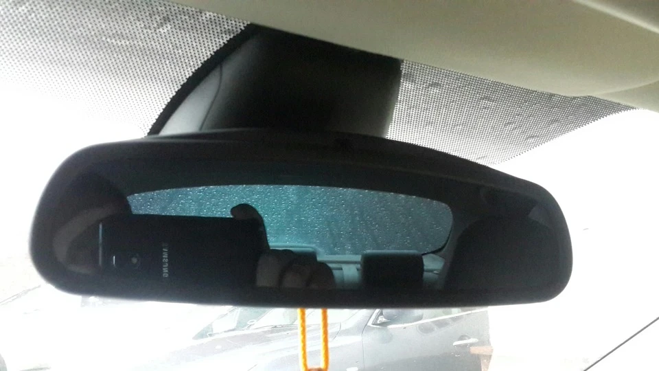 Дзеркало заднього виду