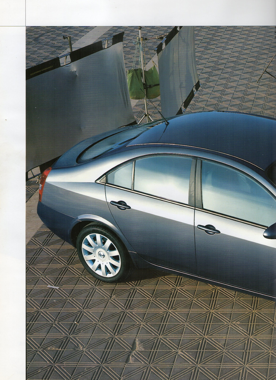 Буклет Р12 з автосалону при покупці Nissan у 2007м. 2