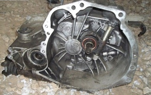 Серія купуємо Primera P 12 частина 2 (трансмісія). 2