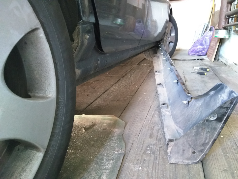 Все про пластикові накладки на пороги (зняття - установка, пристрій, обробка, елементи, кріплення). Р12. 4