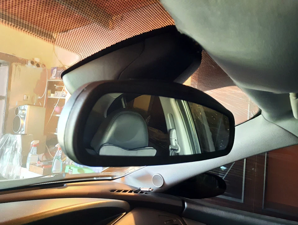 Дзеркало заднього виду Renault-Nissan з автозатемненням (пристрій, поломки, зняття, ремонт).