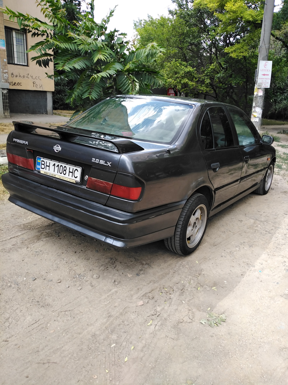 Спойлер/Лавка GT на багажник 1