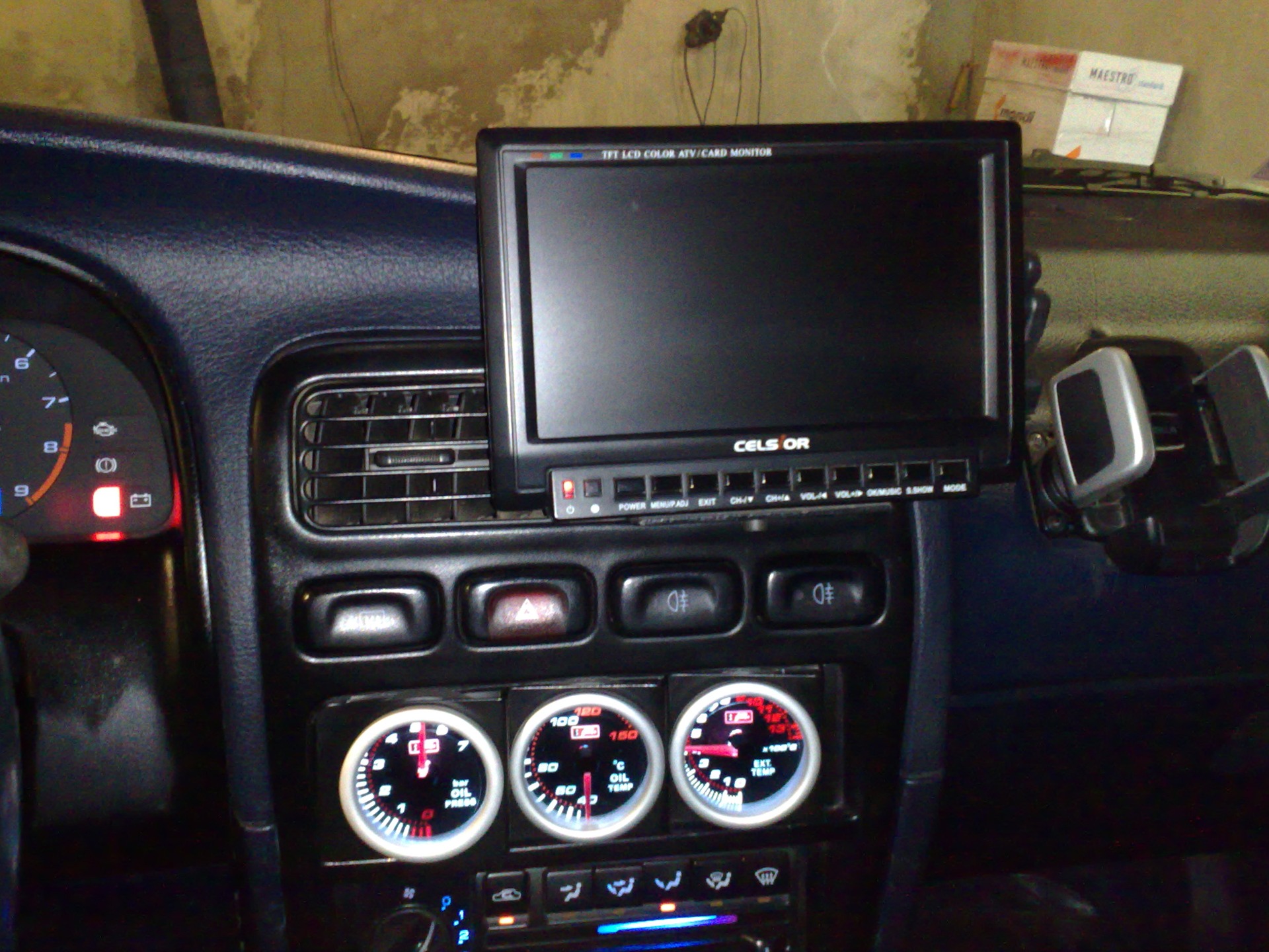 Car audio та камера заднього виду 5