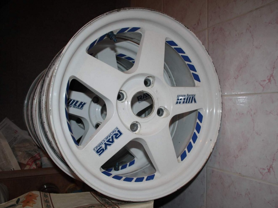 RAYS TE37 2