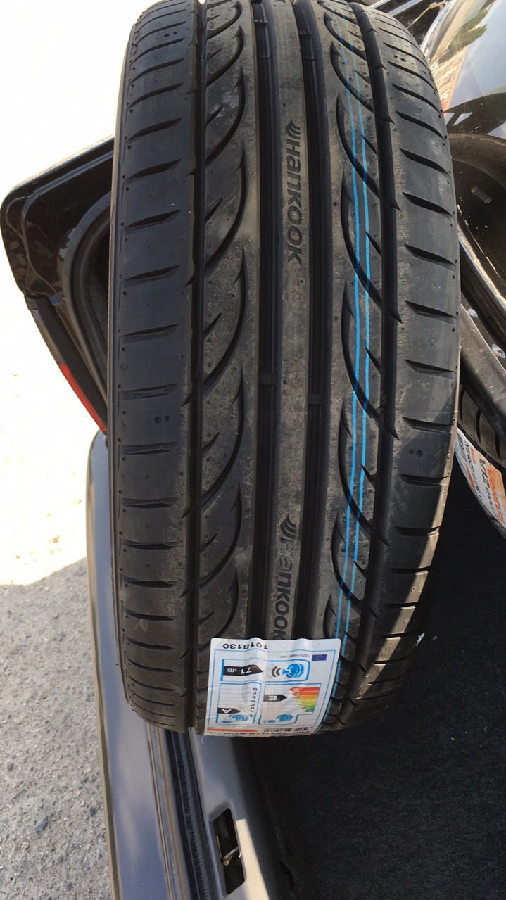 Hankook Ventus V12 Evo2 1