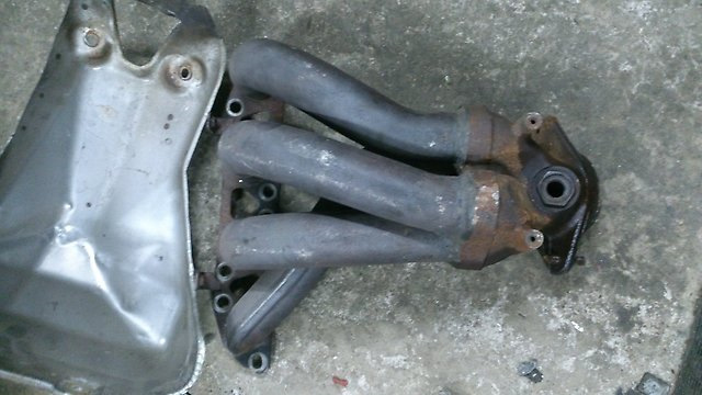 Колектор SR20VE 20V ПРОДАНИЙ 2