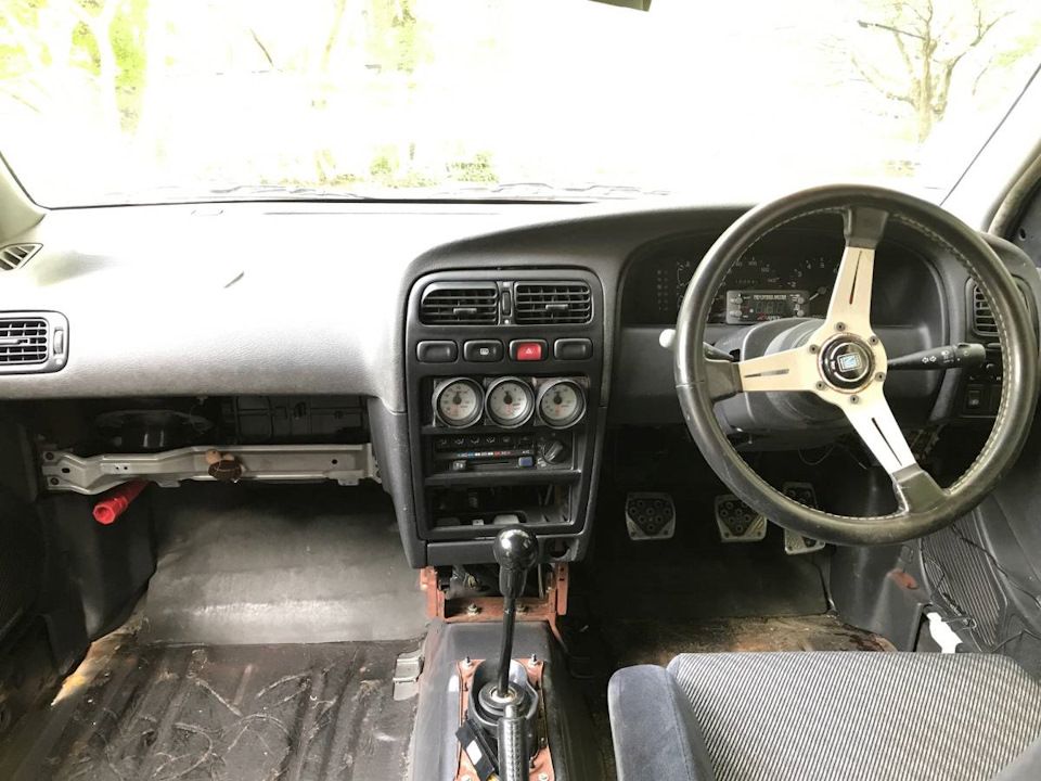 Nissan Primera HP10 5