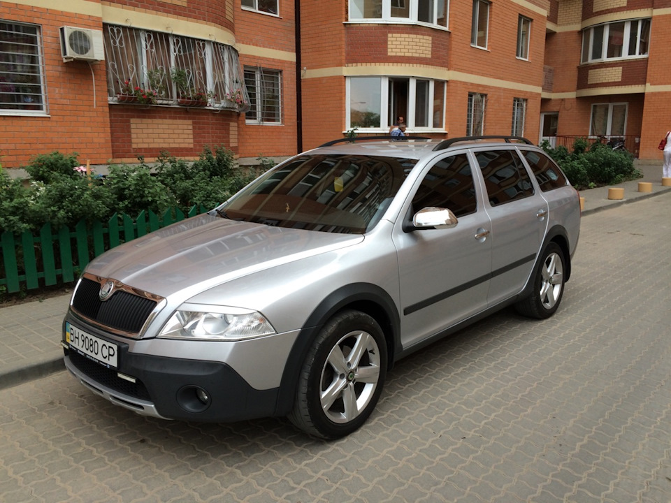 Skoda Octavia Scout A5 3