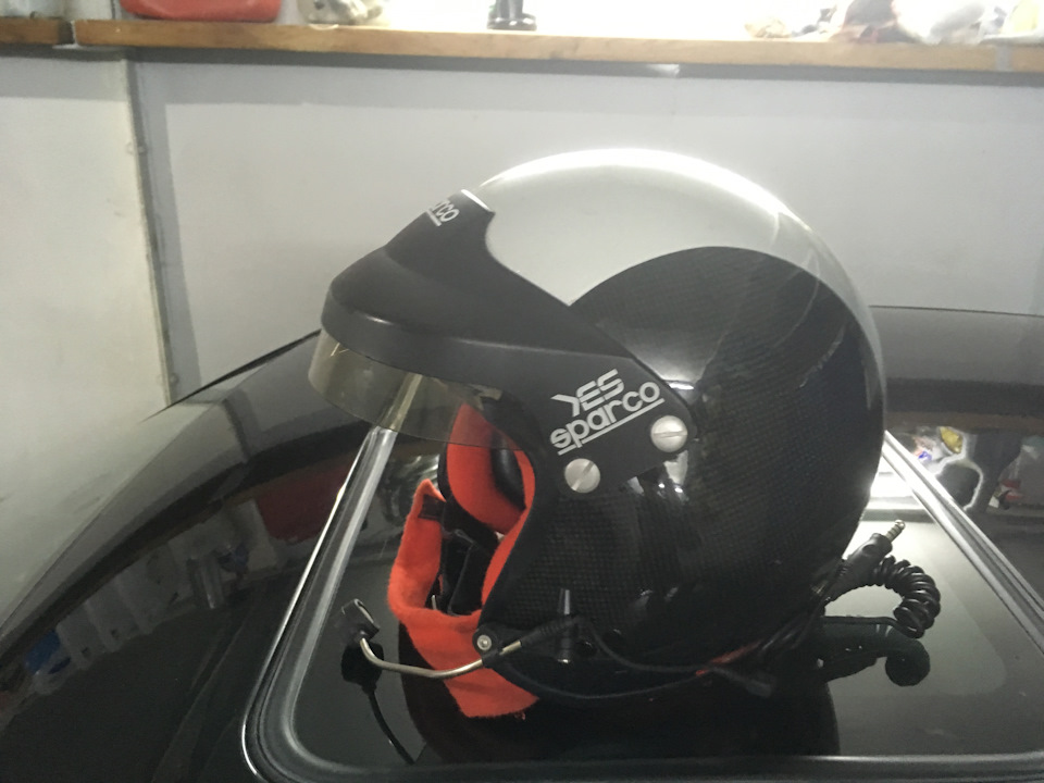 Sparco helmet 3