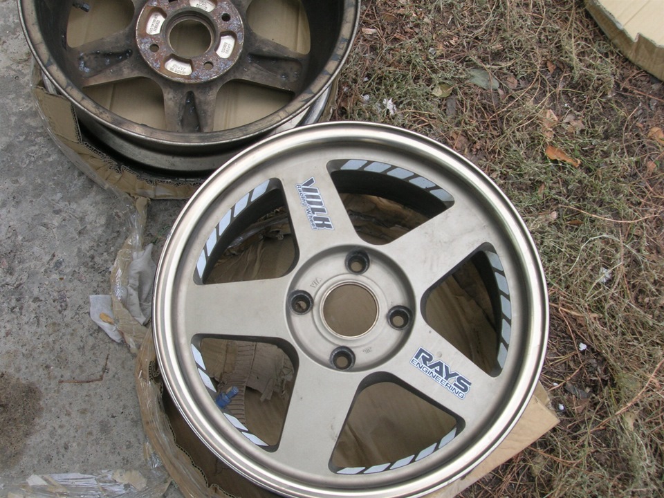 Volk Rayz TE37 4