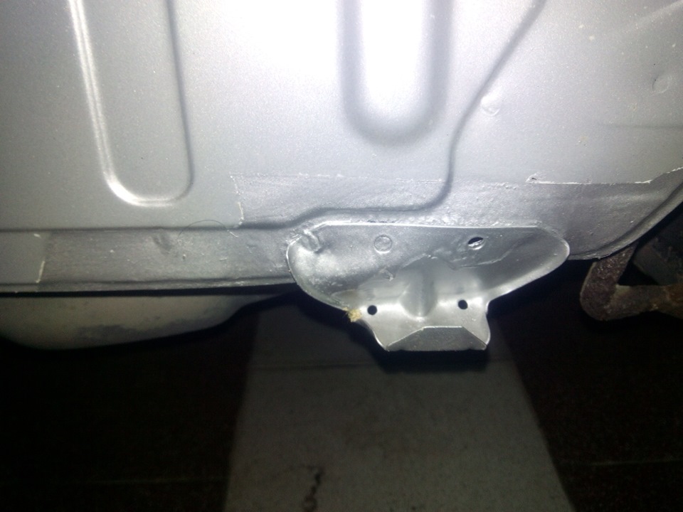 Rear bumper installed. 1