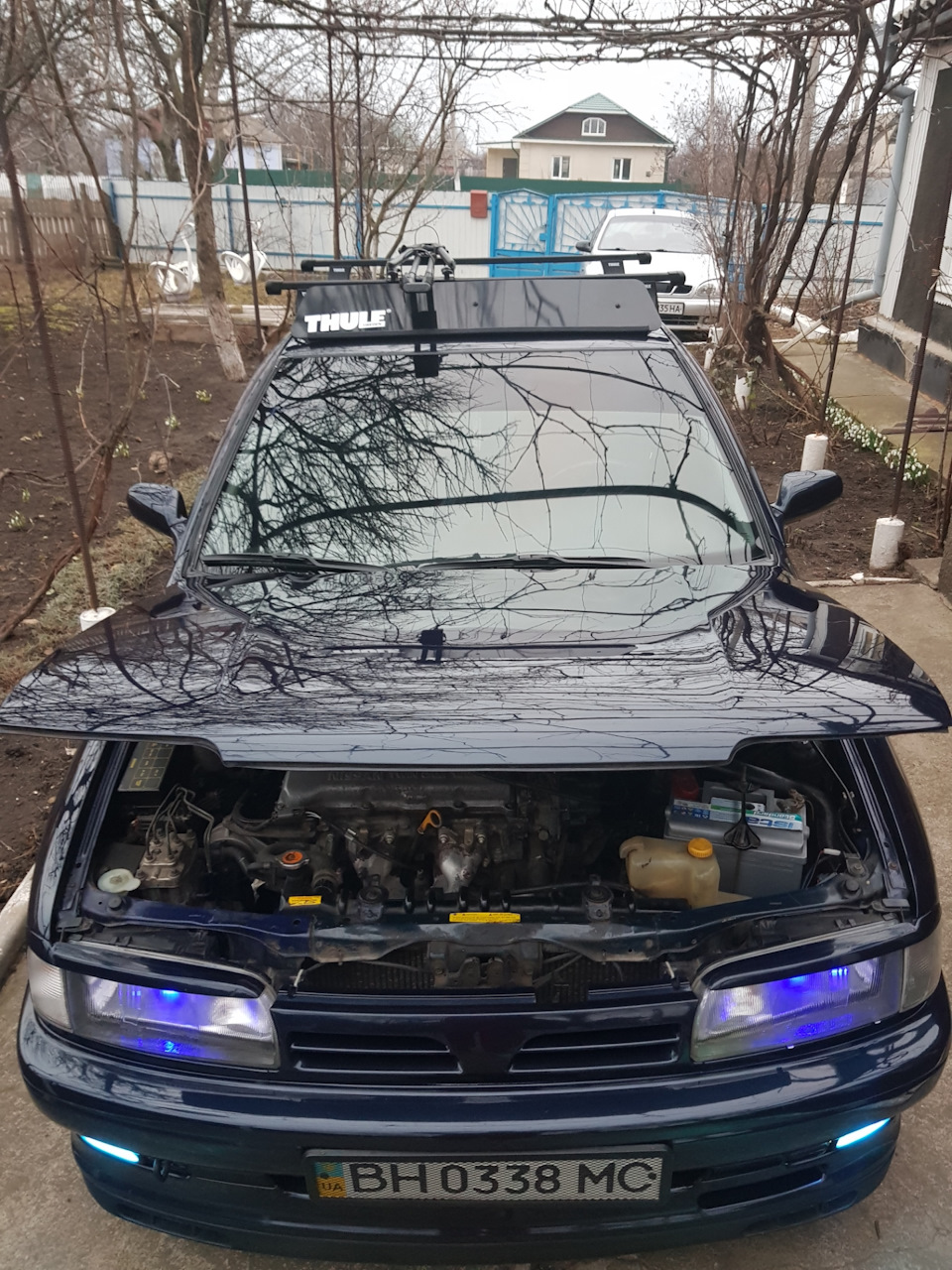 Газовий упор на капот 3