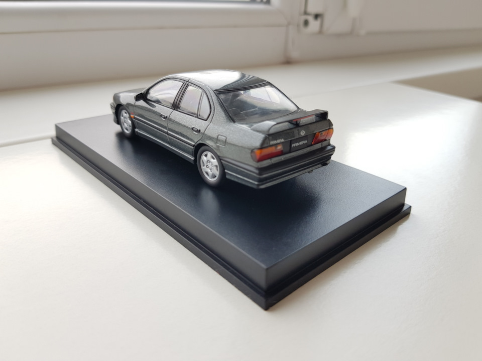 Kyosho nissan primera p10 1:43 4