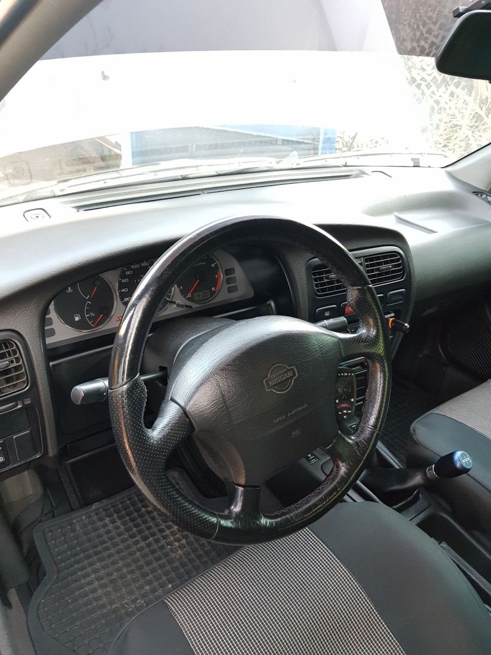 Руль від Nissan Primera p11 3