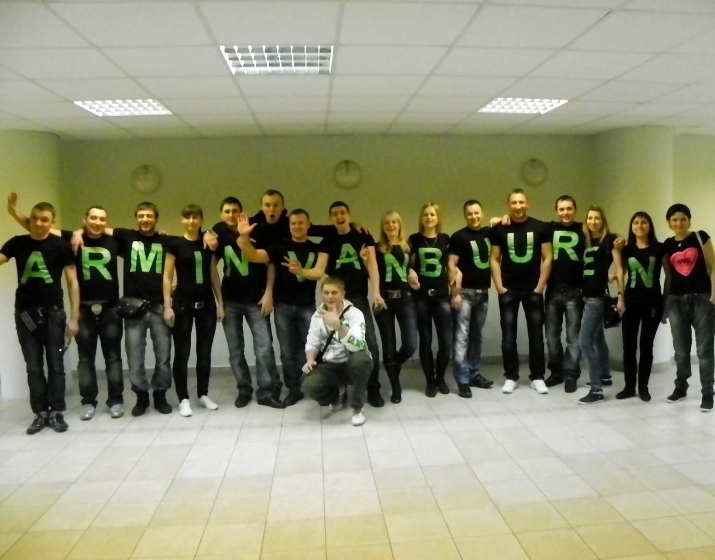 відро в гараж а сам гудіти) 1