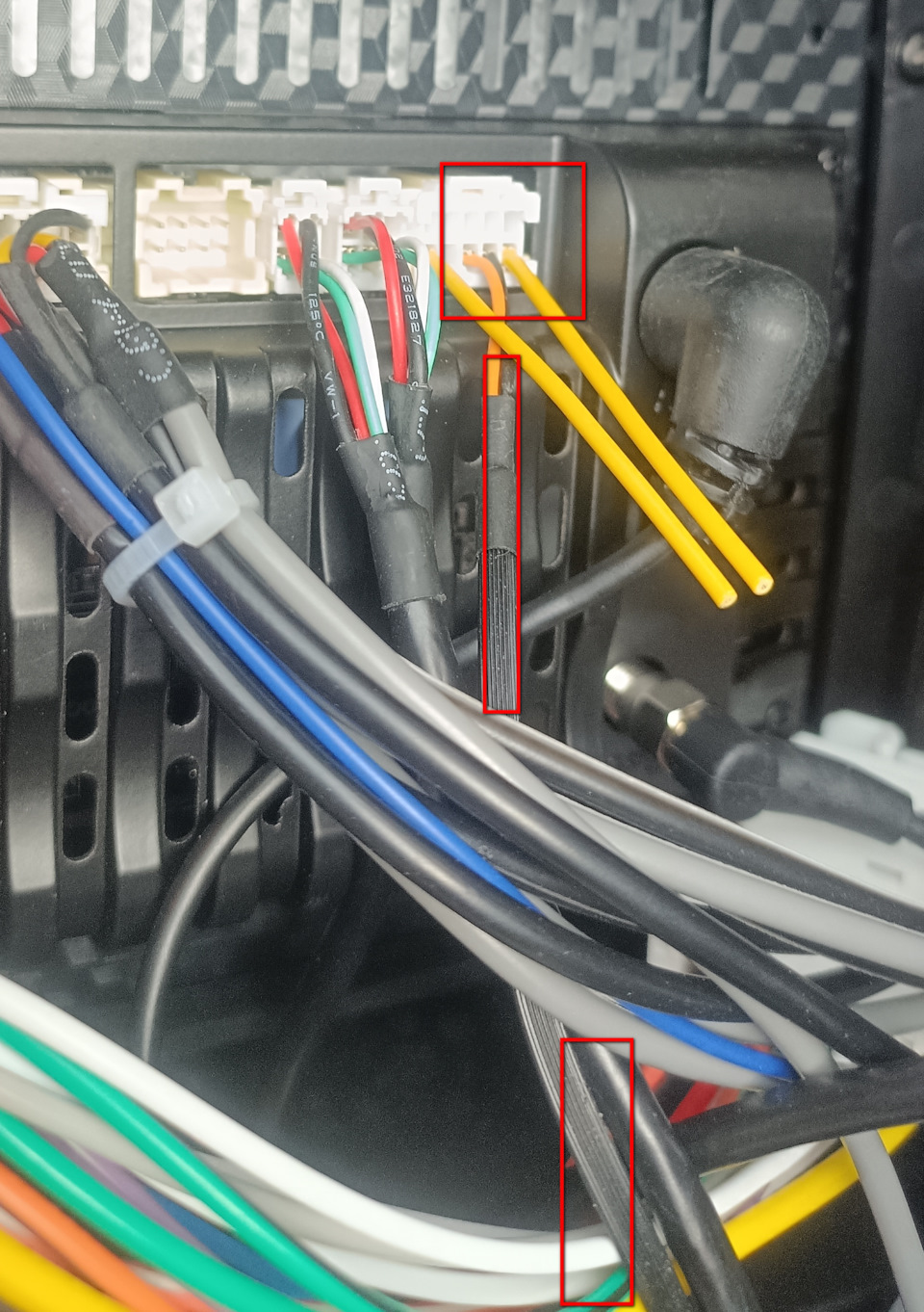 Камера заднього виду для ГУ Podofo 10 2 / 32 Gb 3