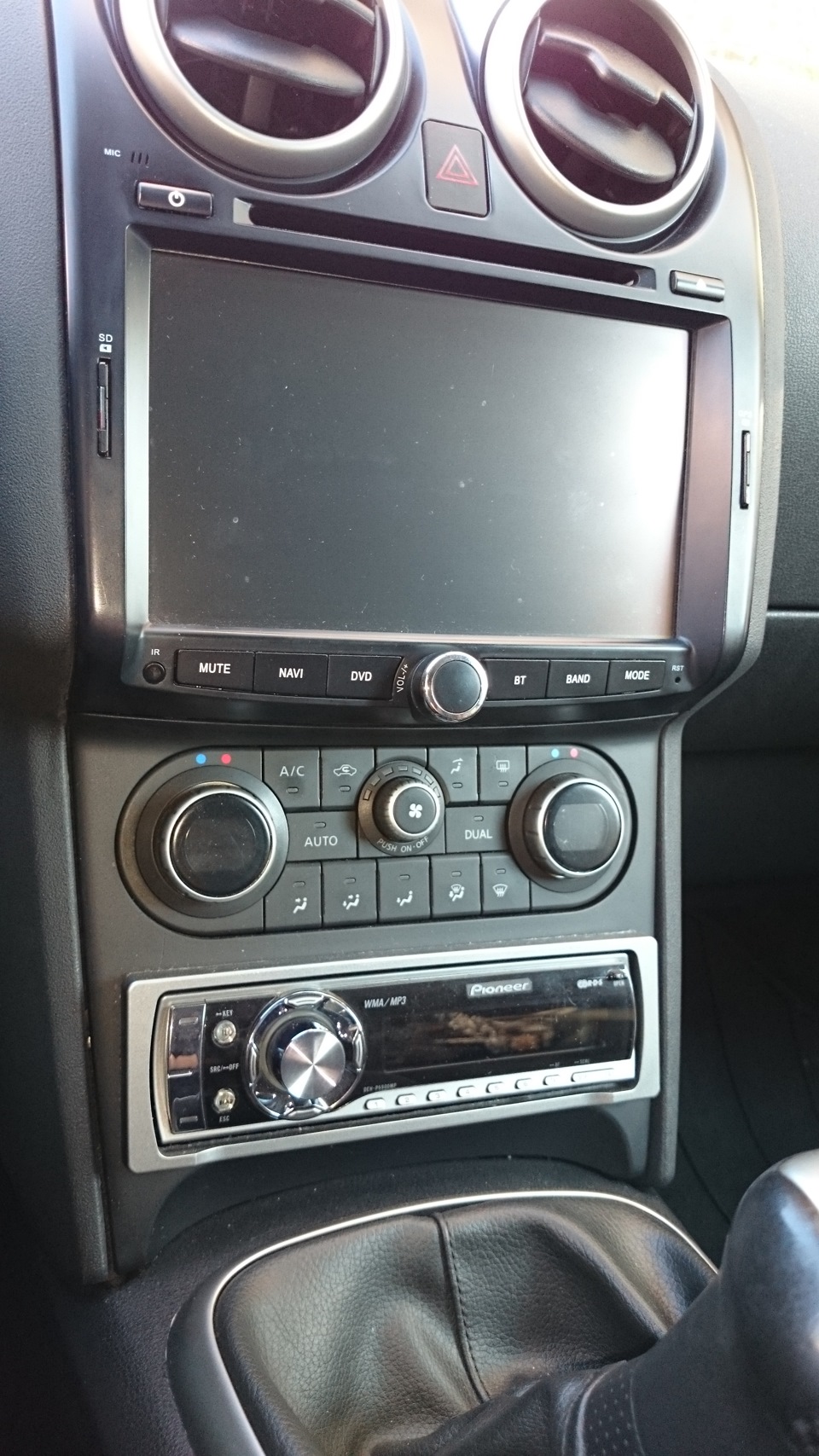 17. Pioneer DEH-5900MP 3