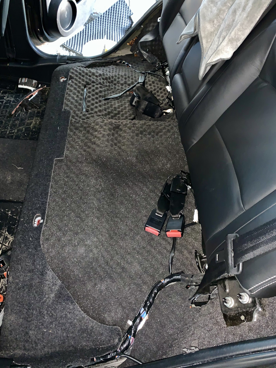 Шумоізоляція Nissan Qashqai 4